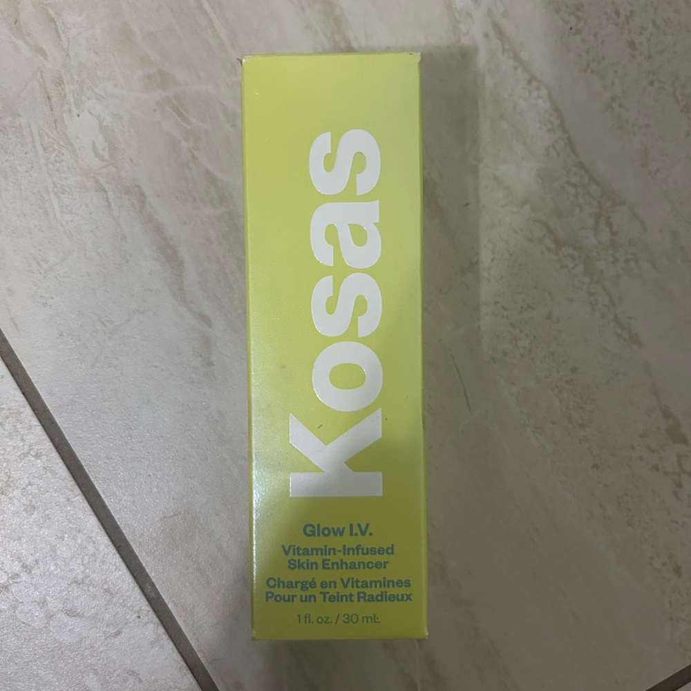 Kosas Glow I.V. Vitamin-Infused Skin Illuminating Enhancer - Picture 2 of 3